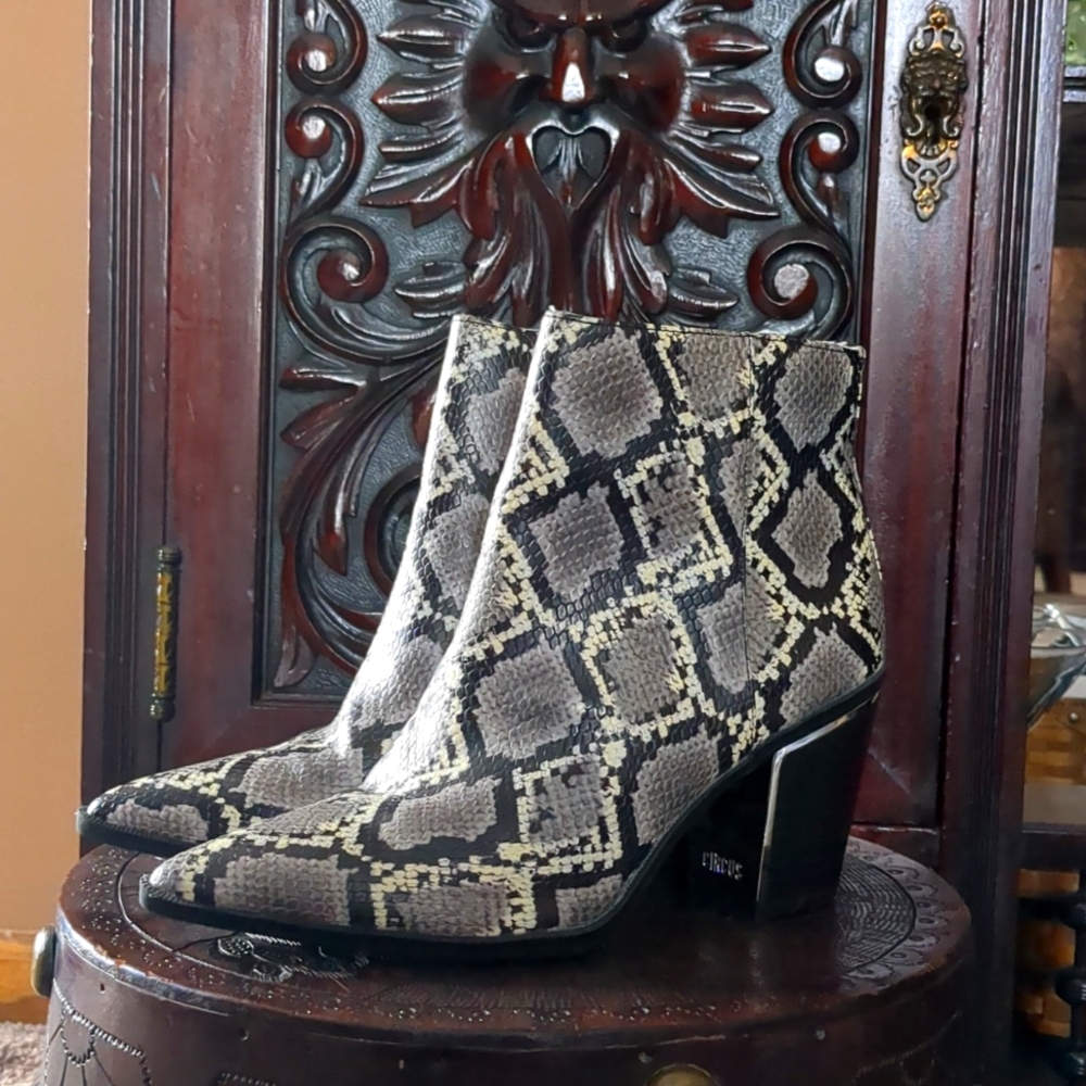 Snakeskin Patterned Booties Unworn - image 3